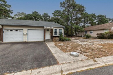 04-7BCantonDr0004