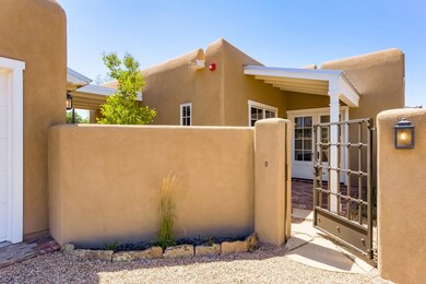 502 Jose St unit B, Santa Fe, NM 87501 - photo 2