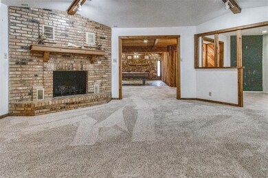 1309 S Hyde Park Ave, Denison, TX 75020 - photo 4