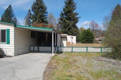 1012 Lee Roze Ln, Grants Pass, OR 97527 - photo 3