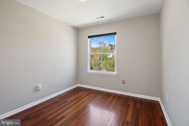 2074 Clipper Park Rd, Baltimore, MD 21211 - photo 5