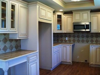 413 Donovan Cir, Harrodsburg, KY 40330 - photo 6