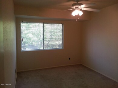 2040 S Longmore unit 62, Mesa, AZ 85202 - photo 4