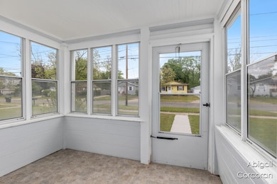 Screened-In Porch