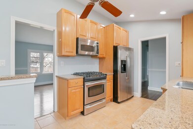 40 Lafayette Dr, Hazlet, NJ 07730 - photo 3