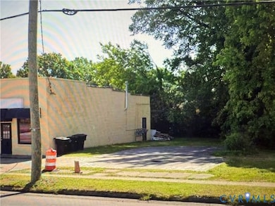 View of side of home