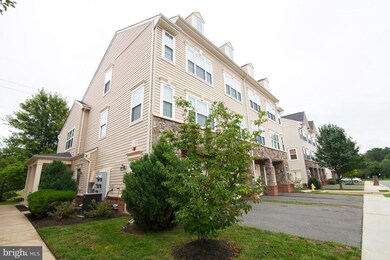 11198 Wortham Crest Cir, Manassas, VA 20109 - photo 3