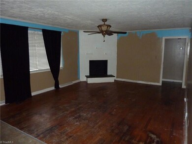 400 Paul St, High Point, NC 27263 - photo 4