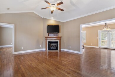 435 Barberry Dr NW, Cleveland, TN 37312 - photo 5