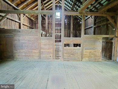 8893 Longswamp Rd, Alburtis, PA 18011 - photo 5