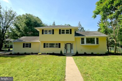 23 Brainerd Dr, Cranbury, NJ 08512 - photo 2