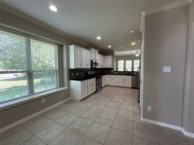 31707 Chapel Rock Ln, Spring, TX 77386 - photo 4