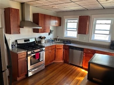 1002 Broadway unit 3, Somerville, MA 02144 - photo 6