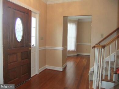 11210 Parkwood Dr, Hagerstown, MD 21742 - photo 4