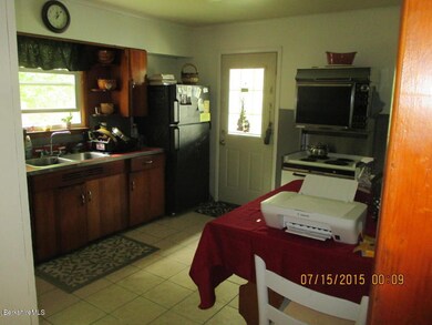 798 Mohawk Trail, North Adams, MA 01247 - photo 4