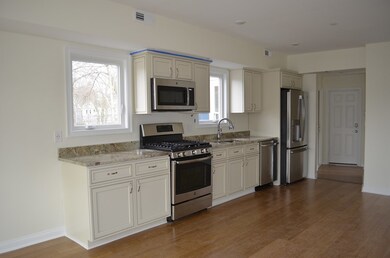 1170 Walnut St unit 1, Newton Highlands, MA 02461 - photo 2