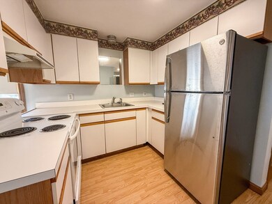 536 Main St unit E, Woburn, MA 01801 - photo 2