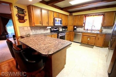 8307 Merton Ave SW, Byron Center, MI 49315 - photo 6