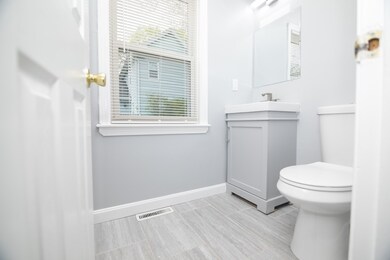 118 Tremont St unit B, Melrose, MA 02176 - photo 7