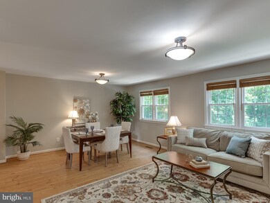 6012 Hardwick Place, Falls Church, VA 22041 - photo 4
