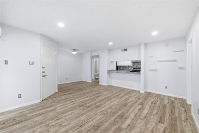 12482 Abrams Rd unit 1327, Dallas, TX 75243 - photo 2