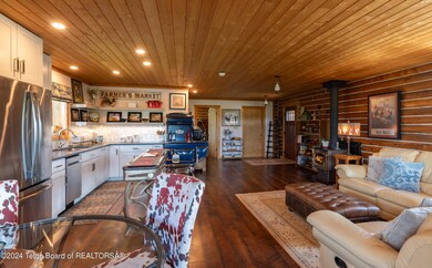 3 great room w woodstove