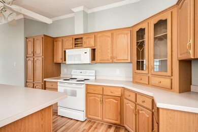 45 Seneca St, Rochester, NH 03867 - photo 2