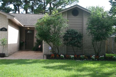 1210 Sunset Dr, Friendswood, TX 77546 - photo 2