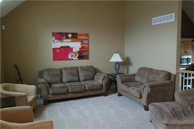 424 River Birch Rd, Raymore, MO 64083 - photo 2