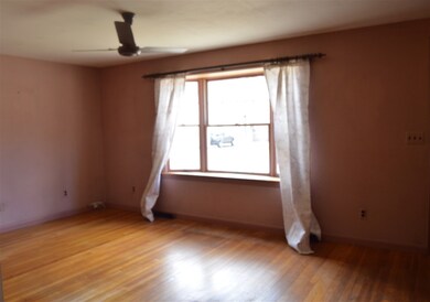 19 Maplecrest St, Newmarket, NH 03857 - photo 7