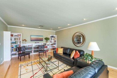 006_Living Room View