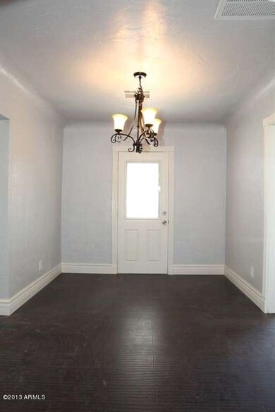 Dining Room2
