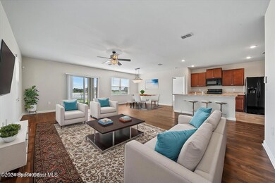 260 Sorrento STAGED liv-din-kit