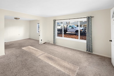 1005 10th St W, Columbia Falls, MT 59912 - photo 4