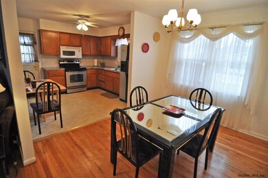 7 Vermont Ave, Rensselaer, NY 12144 - photo 5