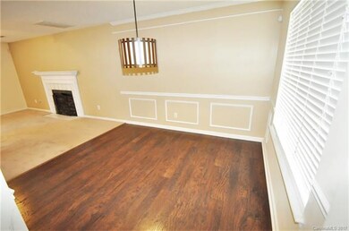 Breakfast Are/Dining Room