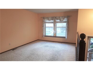 Light and bright great room!