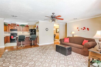 1127 9th Ave S, Myrtle Beach, SC 29577 - photo 2