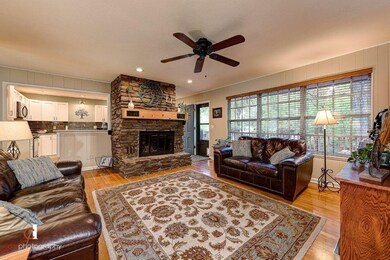 2 Redditch Ln, Bella Vista, AR 72714 - photo 5