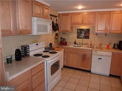 439 Martin Dr, New Castle, DE 19720 - photo 5