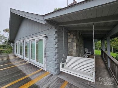 979 Wagon Rd unit 6-8, Warrensville, NC 28693 - photo 7