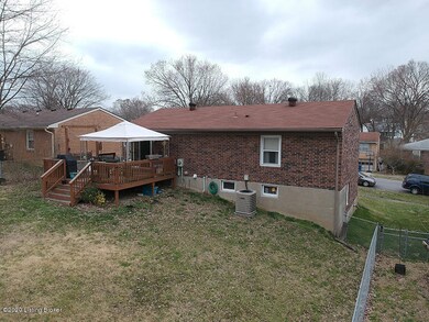 8811 William Penn Way, Louisville, KY 40228 - photo 4