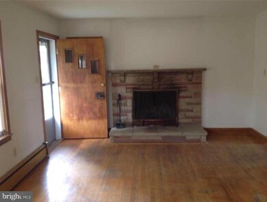 6102 Quinn Orchard Rd, Frederick, MD 21704 - photo 4