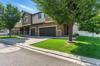 1187 W Seraphim Ct, Layton, UT 84041 - photo 3