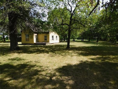 2222 N Rouse St, Pittsburg, KS 66762 - photo 4