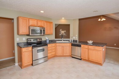 6681 Westminster Ct, Liberty Township, OH 45044 - photo 7