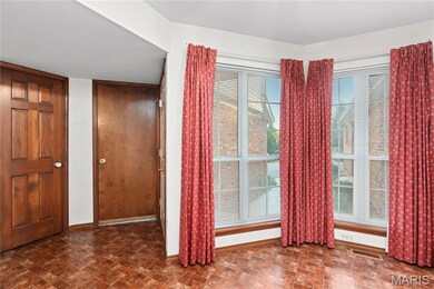 1030 Gifford Ct, Florissant, MO 63031 - photo 7