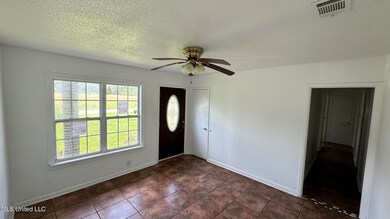 3708 Shane Dr, Moss Point, MS 39562 - photo 2