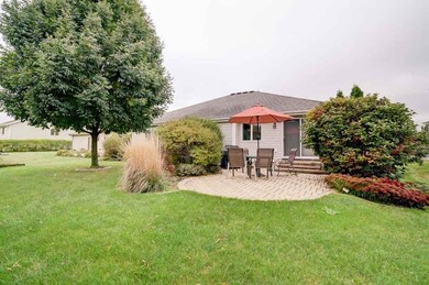 2872 Crinkle Root Dr, Fitchburg, WI 53711 - photo 4