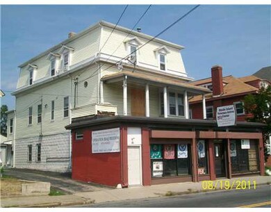 685 Cranston St, Providence, RI 02907 - photo 3